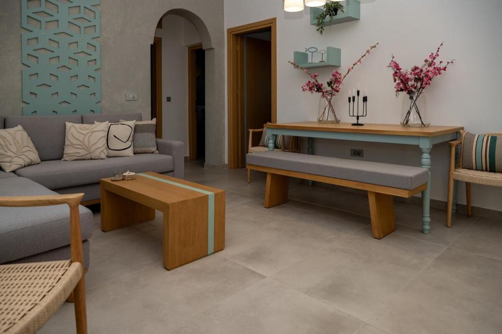 Orthi Ammos Beach just 100 meters from Villa Akalli, Frangokastello